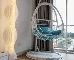 Homesuite' Home at Aeropod SOVO