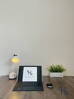 Homesuite' Home at Aeropod SOVO