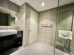 Homesuite' Home at Aeropod SOVO