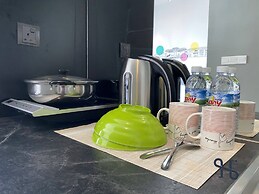 Homesuite' Home at Aeropod SOVO