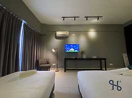 Homesuite' Home at Aeropod SOVO