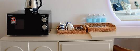 Homesuite' Home at Aeropod SOVO