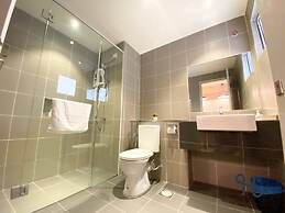 Homesuite' Home at Aeropod SOVO