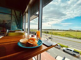 Homesuite' Home at Aeropod SOVO