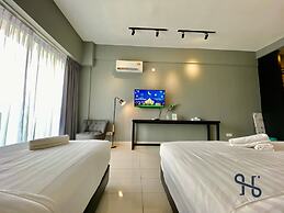 Homesuite' Home at Aeropod SOVO