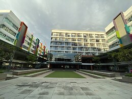 Homesuite' Home at Aeropod SOVO