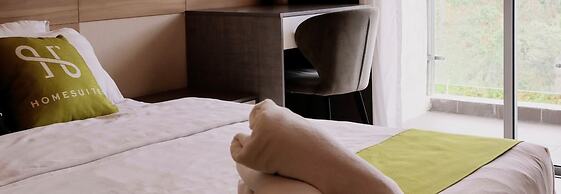 Homesuite' Home at Aeropod SOVO