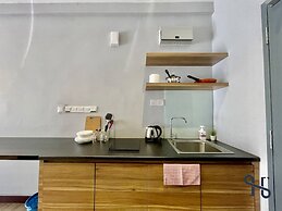 Homesuite' Home at Aeropod SOVO