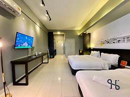 Homesuite' Home at Aeropod SOVO