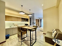 Homesuite' Home at Aeropod SOVO