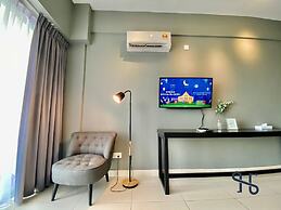 Homesuite' Home at Aeropod SOVO