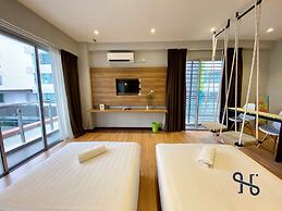 Homesuite' Home at Aeropod SOVO