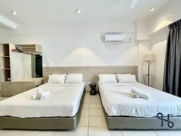 Homesuite' Home at Aeropod SOVO