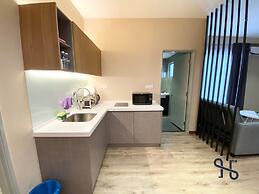 Homesuite' Home at Aeropod SOVO