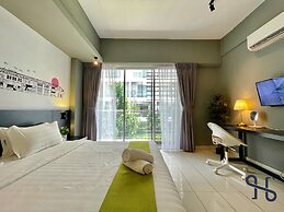 Homesuite' Home at Aeropod SOVO