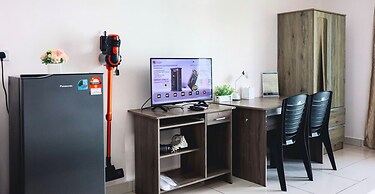 Homesuite' Home at Aeropod SOVO