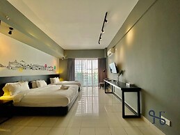 Homesuite' Home at Aeropod SOVO