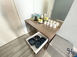 Homesuite' Home at Aeropod SOVO