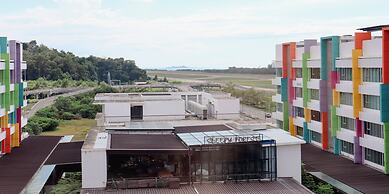 Homesuite' Home at Aeropod SOVO