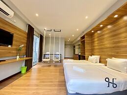 Homesuite' Home at Aeropod SOVO