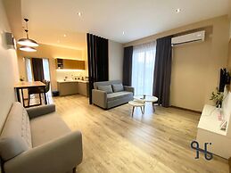 Homesuite' Home at Aeropod SOVO