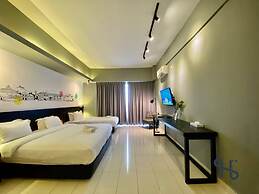 Homesuite' Home at Aeropod SOVO