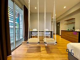 Homesuite' Home at Aeropod SOVO