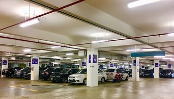 Homesuite' Home at Aeropod SOVO