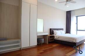 Homesuite' Home at The Loft Imago