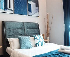 Homesuite' Home at The Loft Imago