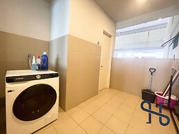 Homesuite' Home at The Loft Imago