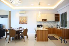 Homesuite' Home at The Loft Imago