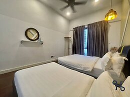 Homesuite' Home at The Loft Imago