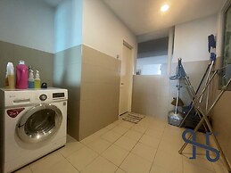 Homesuite' Home at The Loft Imago