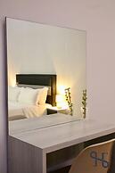 Homesuite' Home at The Loft Imago