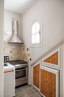 Rania Apartments Sea View