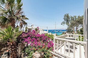 Rania Apartments Sea View