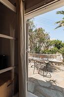 Rania Apartments Sea View