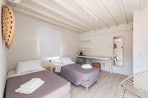 Rania Apartments Sea View