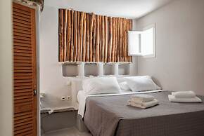 Rania Apartments Sea View