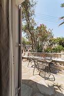 Rania Apartments Sea View