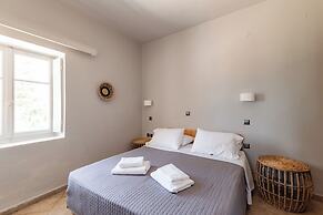 Rania Apartments Sea View