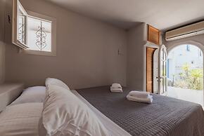 Rania Apartments Sea View