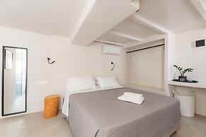 Rania Apartments Sea View