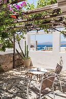 Rania Apartments Sea View