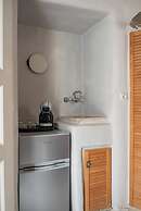 Rania Apartments Sea View