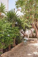 Rania Apartments Sea View