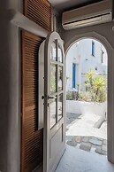 Rania Apartments Sea View