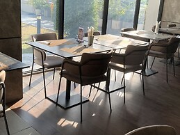 KOS Hotel Suvarnabhumi Airport