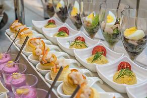 Premier Nergis Beach